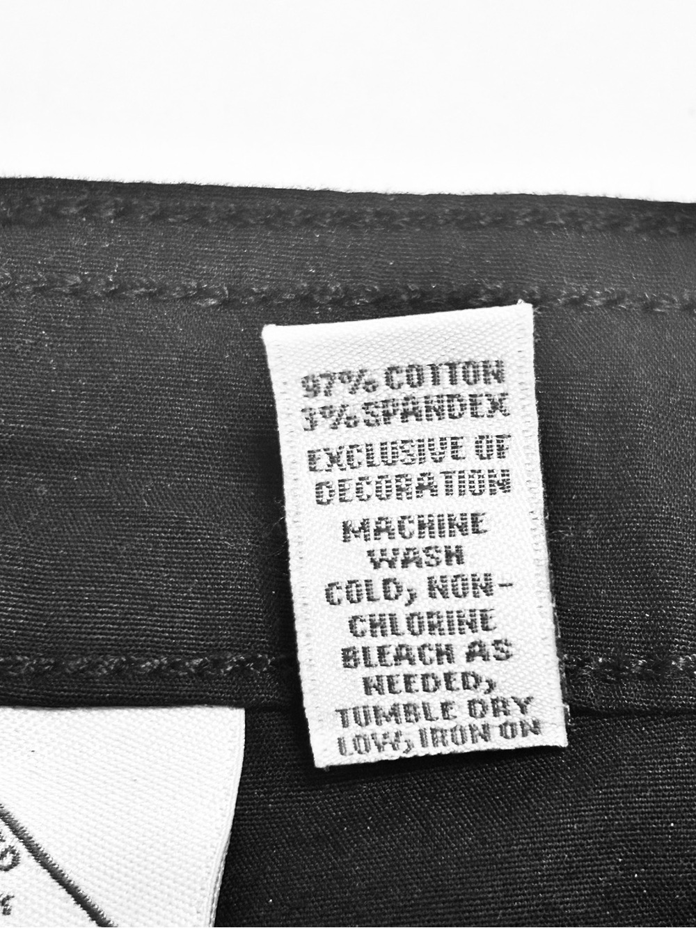 St. John's Bay Women's Cargo Drawstring waist capris tie hem Black  Sz14P - Picture 5 of 9